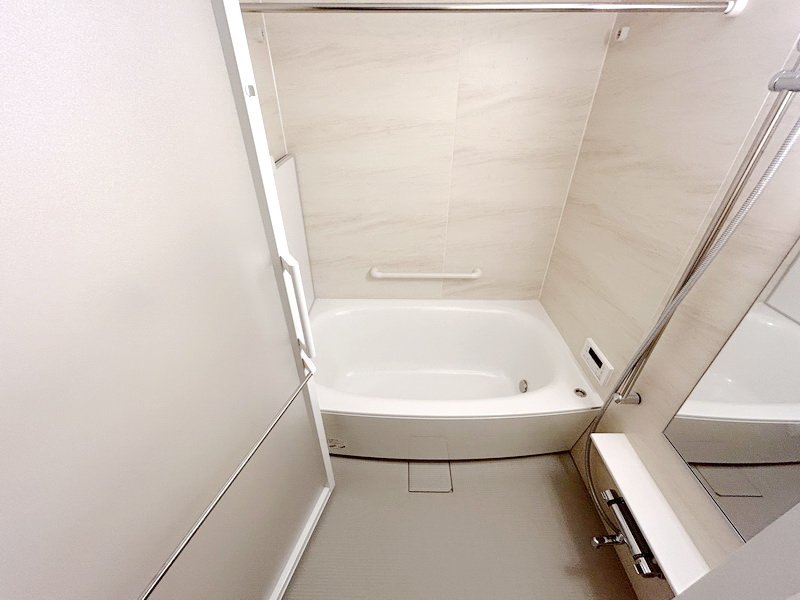 お部屋探しは株式会社 タウンハウジング までお気軽にお問合せ下さい。
クレジットカード決済・首都圏を中心直営143店舗 仲介件数全国2位の豊富な実績!諸費用・審査等・何でもご相談下さい。