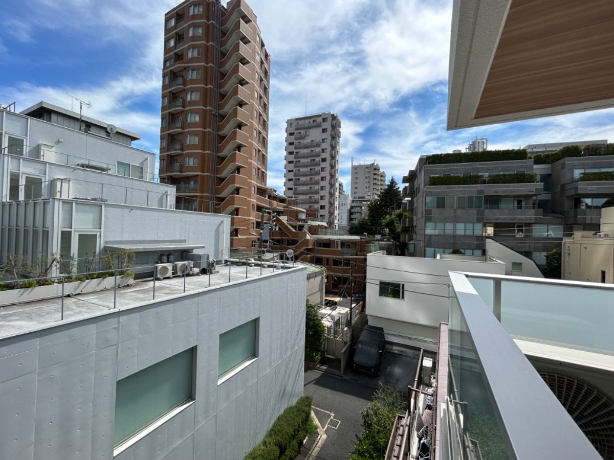 お部屋探しは株式会社 タウンハウジング までお気軽にお問合せ下さい。
クレジットカード決済・首都圏を中心直営143店舗 仲介件数全国2位の豊富な実績!諸費用・審査等・何でもご相談下さい。