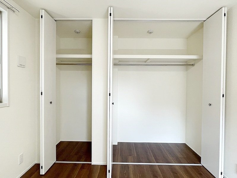 お部屋探しは株式会社 タウンハウジング までお気軽にお問合せ下さい。
クレジットカード決済・首都圏を中心直営143店舗 仲介件数全国2位の豊富な実績!諸費用・審査等・何でもご相談下さい。