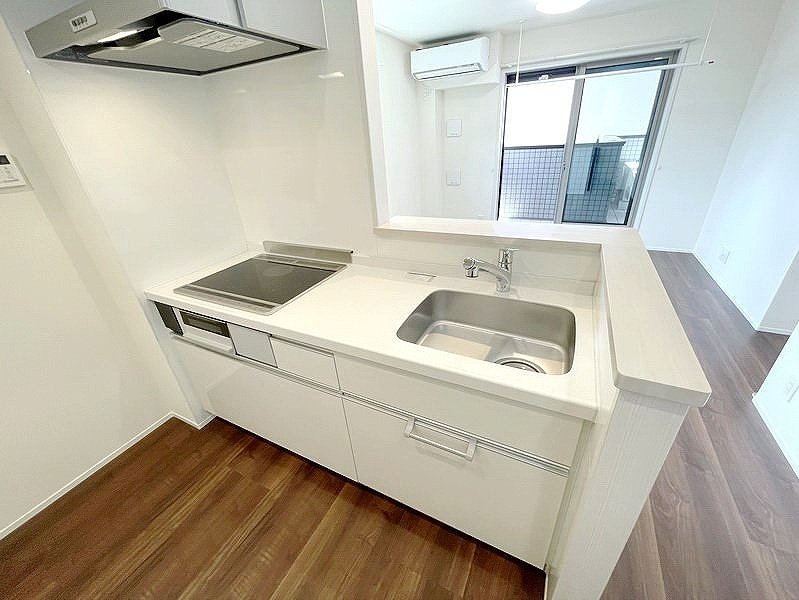 お部屋探しは株式会社 タウンハウジング までお気軽にお問合せ下さい。
クレジットカード決済・首都圏を中心直営143店舗 仲介件数全国2位の豊富な実績!諸費用・審査等・何でもご相談下さい。