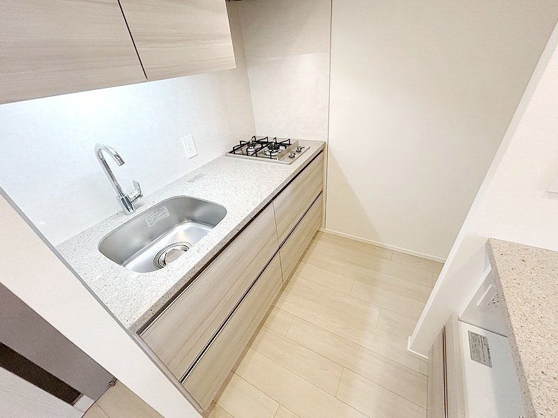 お部屋探しは株式会社 タウンハウジング までお気軽にお問合せ下さい。
クレジットカード決済・首都圏を中心直営143店舗 仲介件数全国2位の豊富な実績!諸費用・審査等・何でもご相談下さい。