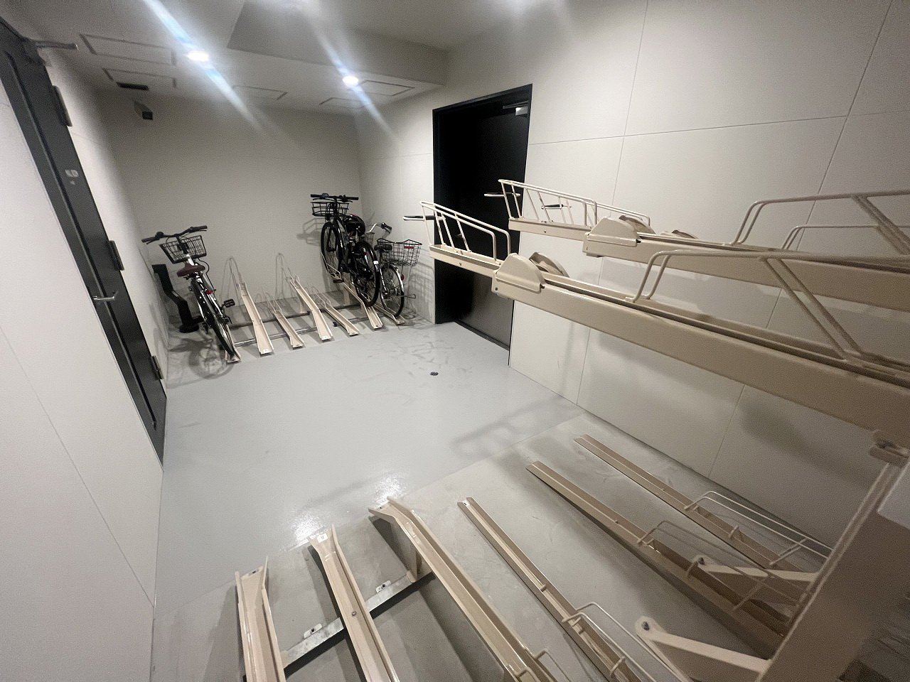 部屋探しは株式会社 タウンハウジング までお気軽にお問合せ下さい。
クレジットカード決済・首都圏を中心直営143店舗 仲介件数全国2位の豊富な実績!諸費用・審査等・何でもご相談下さい。