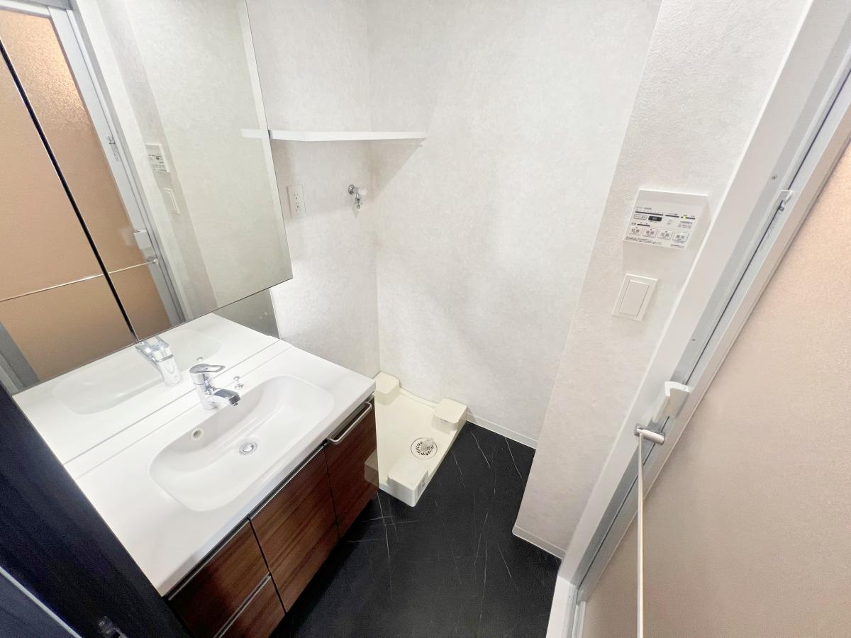 お部屋探しは株式会社 タウンハウジング までお気軽にお問合せ下さい。
クレジットカード決済・首都圏を中心直営143店舗 仲介件数全国2位の豊富な実績!諸費用・審査等・何でもご相談下さい。