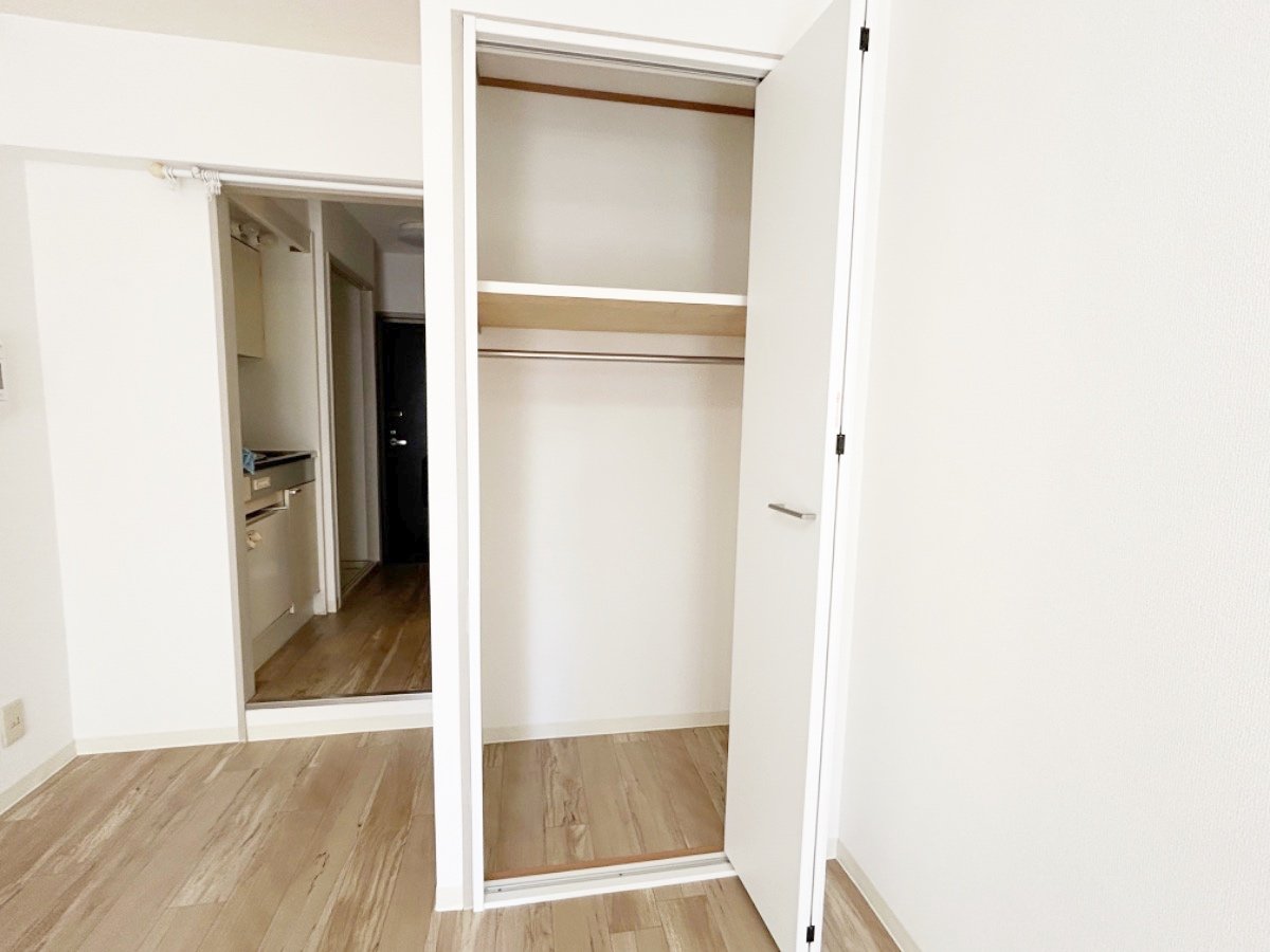 お部屋探しは株式会社 タウンハウジング までお気軽にお問合せ下さい。
クレジットカード決済・首都圏を中心直営143店舗 仲介件数全国2位の豊富な実績!諸費用・審査等・何でもご相談下さい。