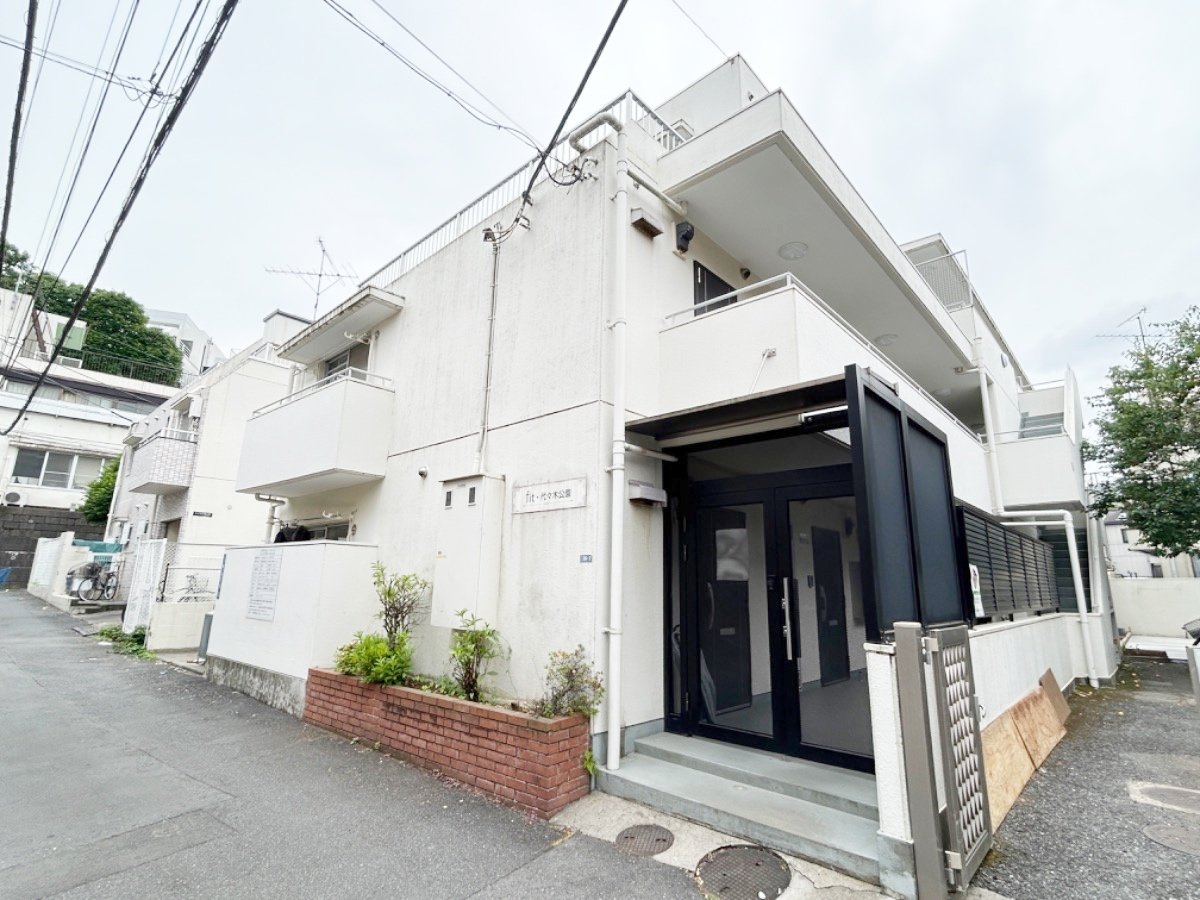 お部屋探しは株式会社 タウンハウジング までお気軽にお問合せ下さい。
クレジットカード決済・首都圏を中心直営143店舗 仲介件数全国2位の豊富な実績!諸費用・審査等・何でもご相談下さい。