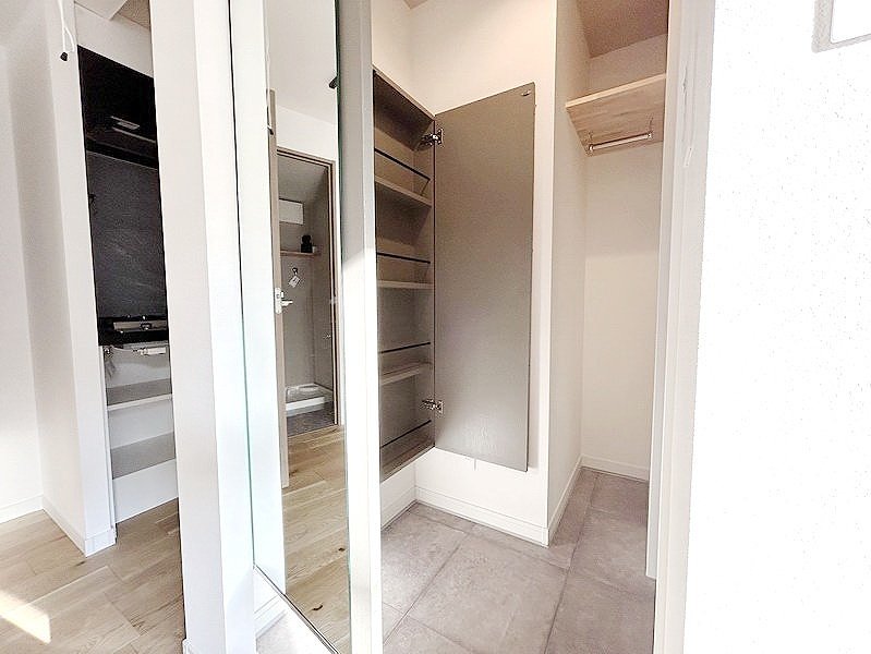 お部屋探しは株式会社 タウンハウジング までお気軽にお問合せ下さい。
クレジットカード決済・首都圏を中心直営143店舗 仲介件数全国2位の豊富な実績!諸費用・審査等・何でもご相談下さい。