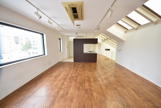 【初期費用分割・クレカ対応】一都三県のお部屋探しは2025年全国年間仲介件数ランキング5位 タウンハウジング東京にお任せ下さい。