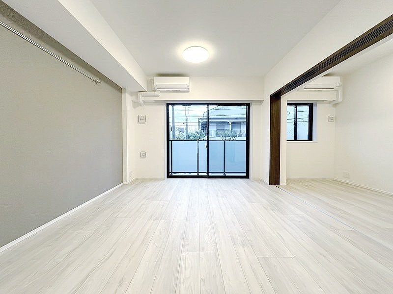 お部屋探しは株式会社 タウンハウジング までお気軽にお問合せ下さい。
クレジットカード決済・首都圏を中心直営143店舗 仲介件数全国2位の豊富な実績!諸費用・審査等・何でもご相談下さい。