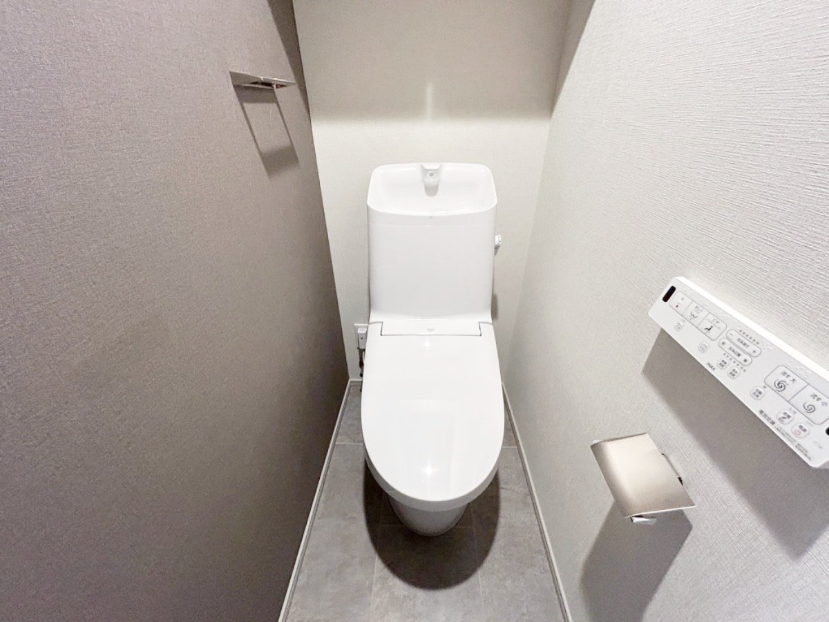 お部屋探しは株式会社 タウンハウジング までお気軽にお問合せ下さい。
クレジットカード決済・首都圏を中心直営143店舗 仲介件数全国2位の豊富な実績!諸費用・審査等・何でもご相談下さい。