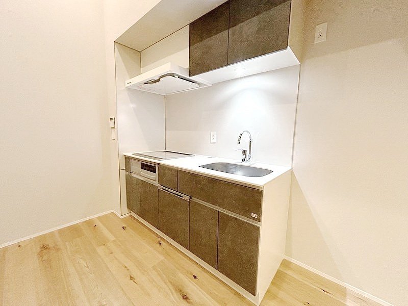 お部屋探しは株式会社 タウンハウジング までお気軽にお問合せ下さい。
クレジットカード決済・首都圏を中心直営143店舗 仲介件数全国2位の豊富な実績!諸費用・審査等・何でもご相談下さい。