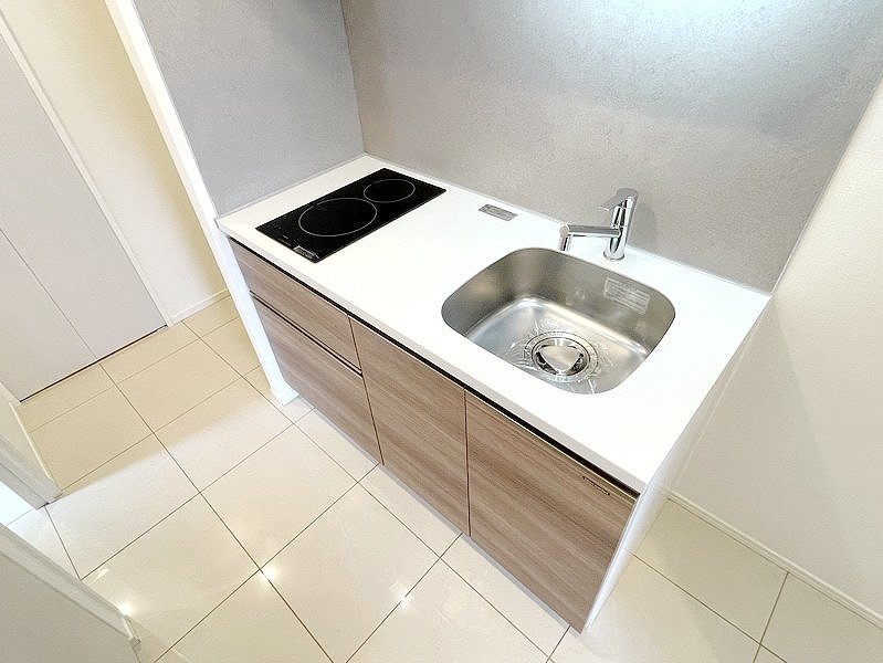 お部屋探しは株式会社 タウンハウジング までお気軽にお問合せ下さい。
クレジットカード決済・首都圏を中心直営143店舗 仲介件数全国2位の豊富な実績!諸費用・審査等・何でもご相談下さい。