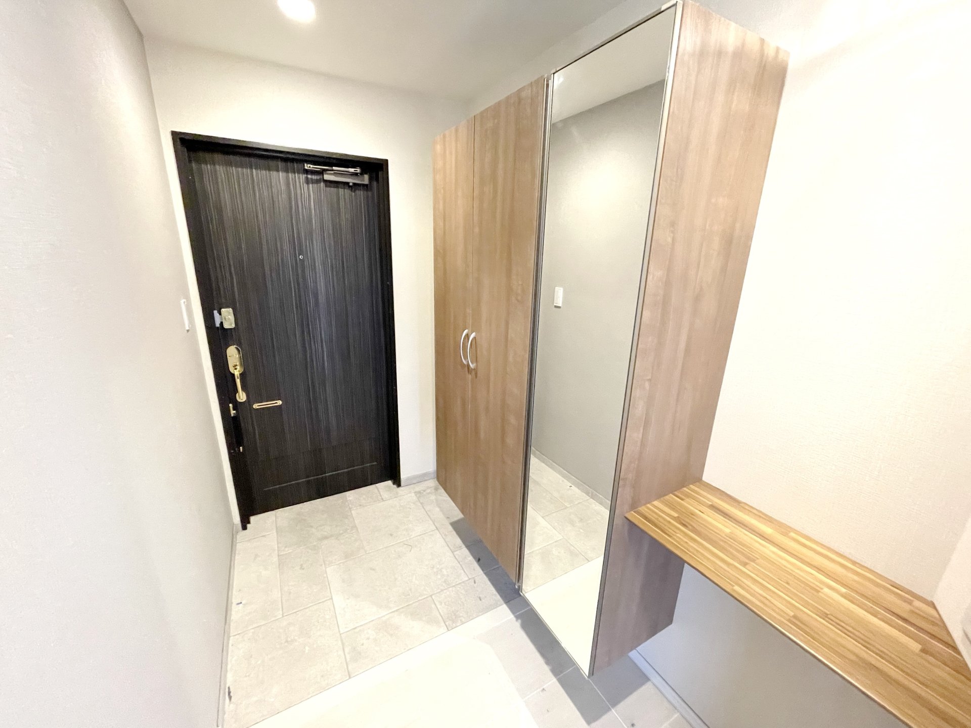 お問合せは(株)タウンハウジングレジデンス事業部【03-5563-9055】までお気軽にお問合せ下さい。