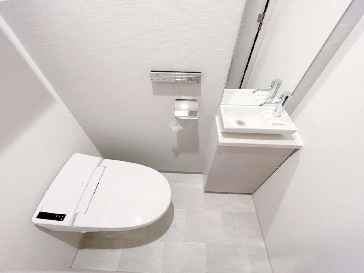 お部屋探しは株式会社 タウンハウジング までお気軽にお問合せ下さい。
クレジットカード決済・首都圏を中心直営143店舗 仲介件数全国2位の豊富な実績!諸費用・審査等・何でもご相談下さい。