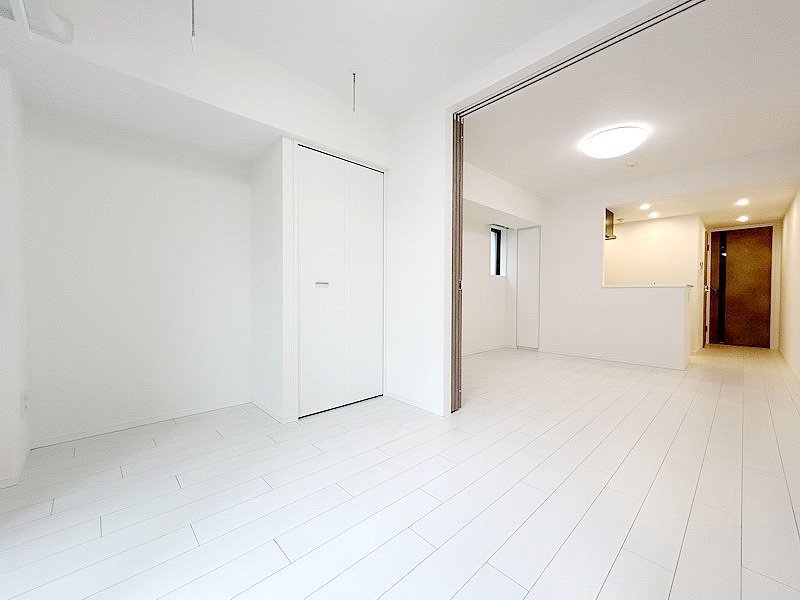 お部屋探しは株式会社 タウンハウジング までお気軽にお問合せ下さい。
クレジットカード決済・首都圏を中心直営143店舗 仲介件数全国2位の豊富な実績!諸費用・審査等・何でもご相談下さい。