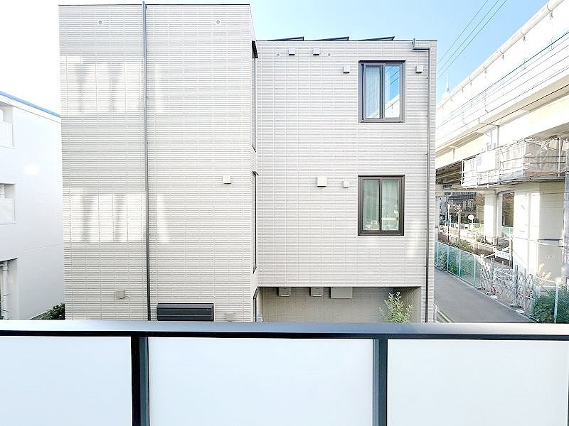 お部屋探しは株式会社 タウンハウジング までお気軽にお問合せ下さい。
クレジットカード決済・首都圏を中心直営143店舗 仲介件数全国2位の豊富な実績!諸費用・審査等・何でもご相談下さい。