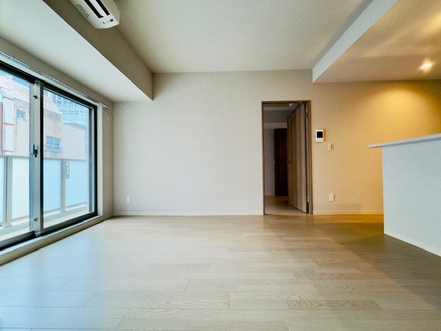 お部屋探しは株式会社 タウンハウジング までお気軽にお問合せ下さい。
クレジットカード決済・首都圏を中心直営143店舗 仲介件数全国2位の豊富な実績!諸費用・審査等・何でもご相談下さい。