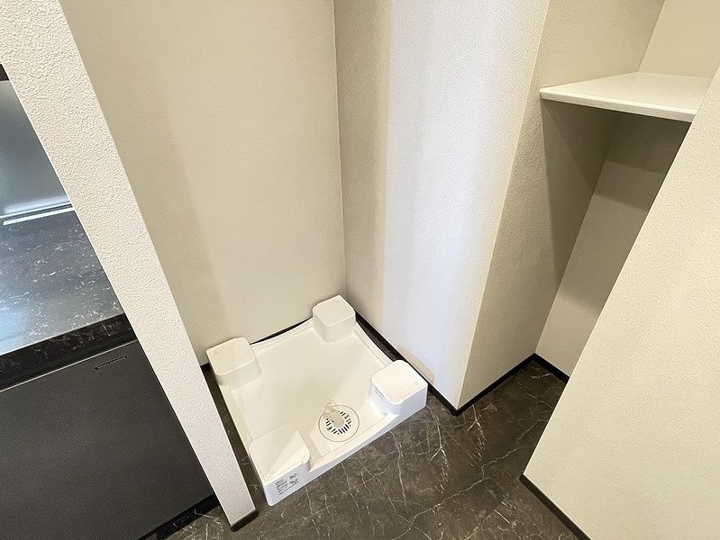 タウンハウジングレジデンス事業部 恵比寿店・赤坂店までお問合せ下さい。