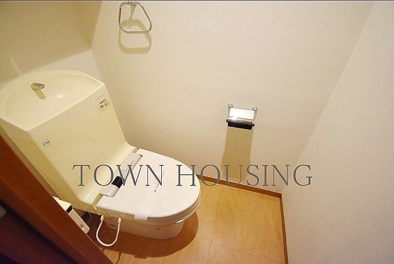 お部屋探しは株式会社 タウンハウジング までお気軽にお問合せ下さい。
クレジットカード決済・首都圏を中心直営143店舗 仲介件数全国2位の豊富な実績!諸費用・審査等・何でもご相談下さい。