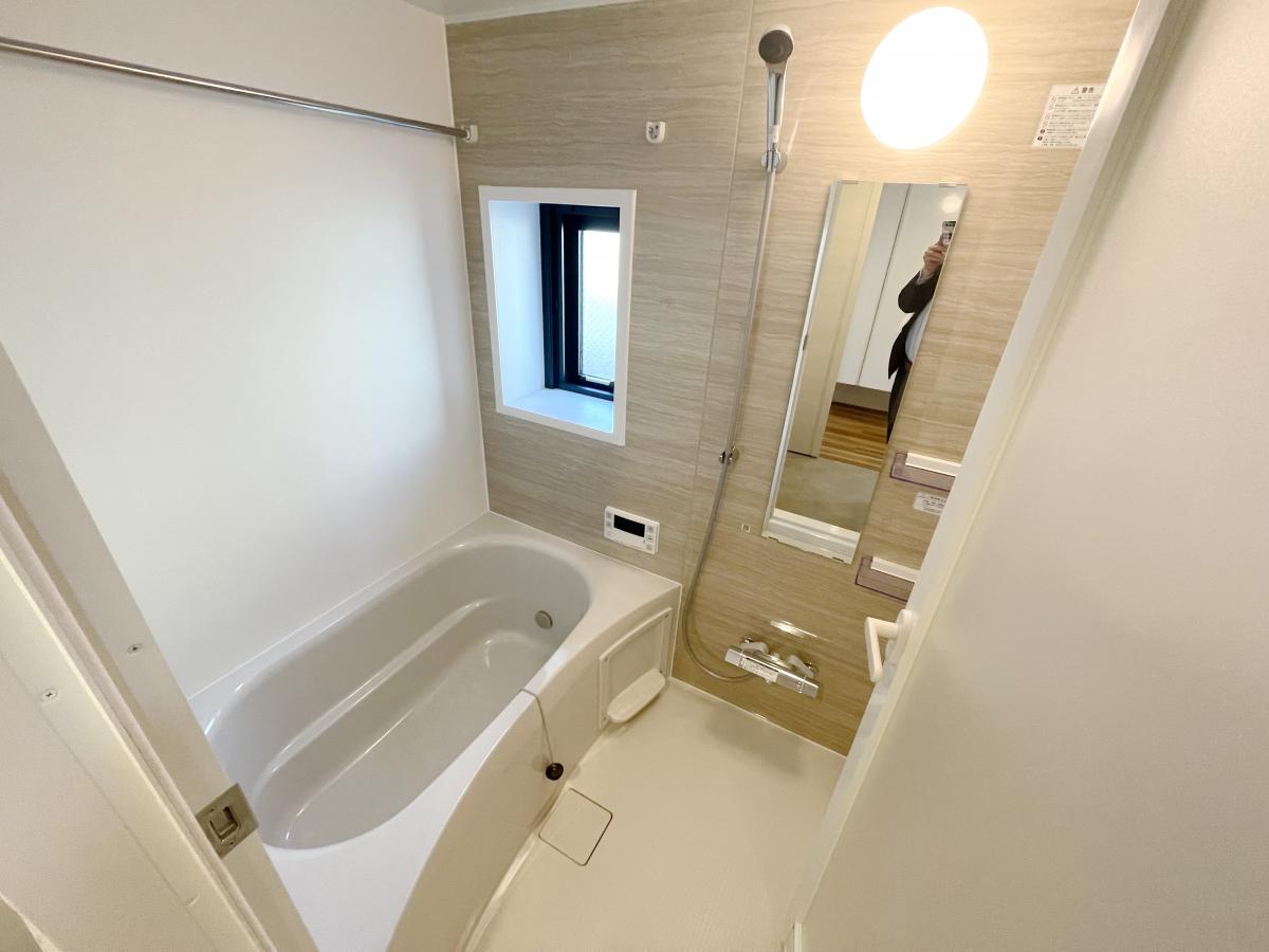 お部屋探しは株式会社 タウンハウジング までお気軽にお問合せ下さい。
クレジットカード決済・首都圏を中心直営143店舗 仲介件数全国2位の豊富な実績!諸費用・審査等・何でもご相談下さい。