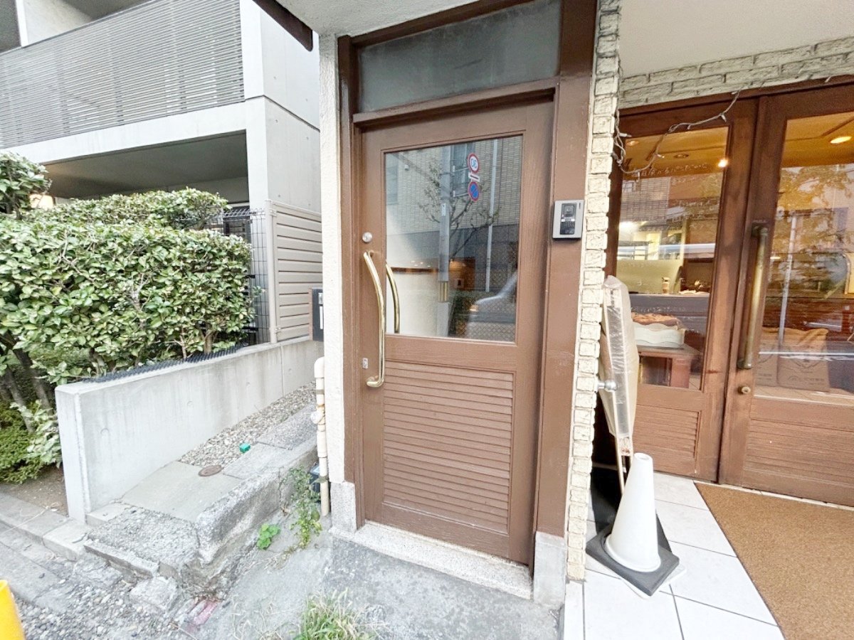 部屋探しは株式会社 タウンハウジング までお気軽にお問合せ下さい。
クレジットカード決済・首都圏を中心直営143店舗 仲介件数全国2位の豊富な実績!諸費用・審査等・何でもご相談下さい。