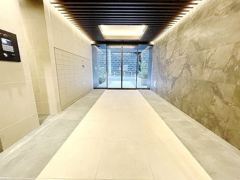 お問合せは(株)タウンハウジングレジデンス事業部【03-5563-9055】までお気軽にお問合せ下さい。