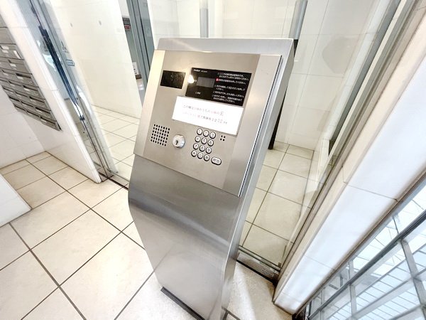 お問合せは(株)タウンハウジングレジデンス事業部【03-5563-9055】までお気軽にお問合せ下さい。