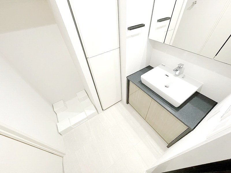 お問合せは(株)タウンハウジングレジデンス事業部【03-5563-9055】までお気軽にお問合せ下さい。