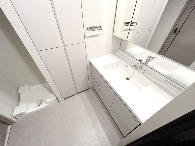 お部屋探しは株式会社 タウンハウジング までお気軽にお問合せ下さい。
クレジットカード決済・首都圏を中心直営143店舗 仲介件数全国2位の豊富な実績!諸費用・審査等・何でもご相談下さい。