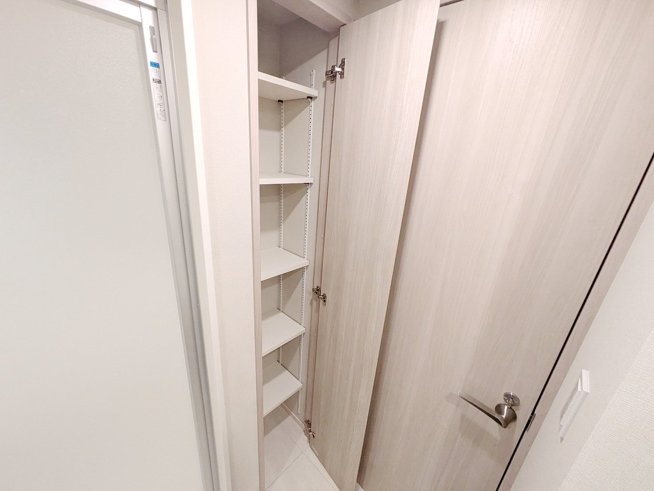 お問合せは(株)タウンハウジングレジデンス事業部【03-5563-9055】までお気軽にお問合せ下さい。