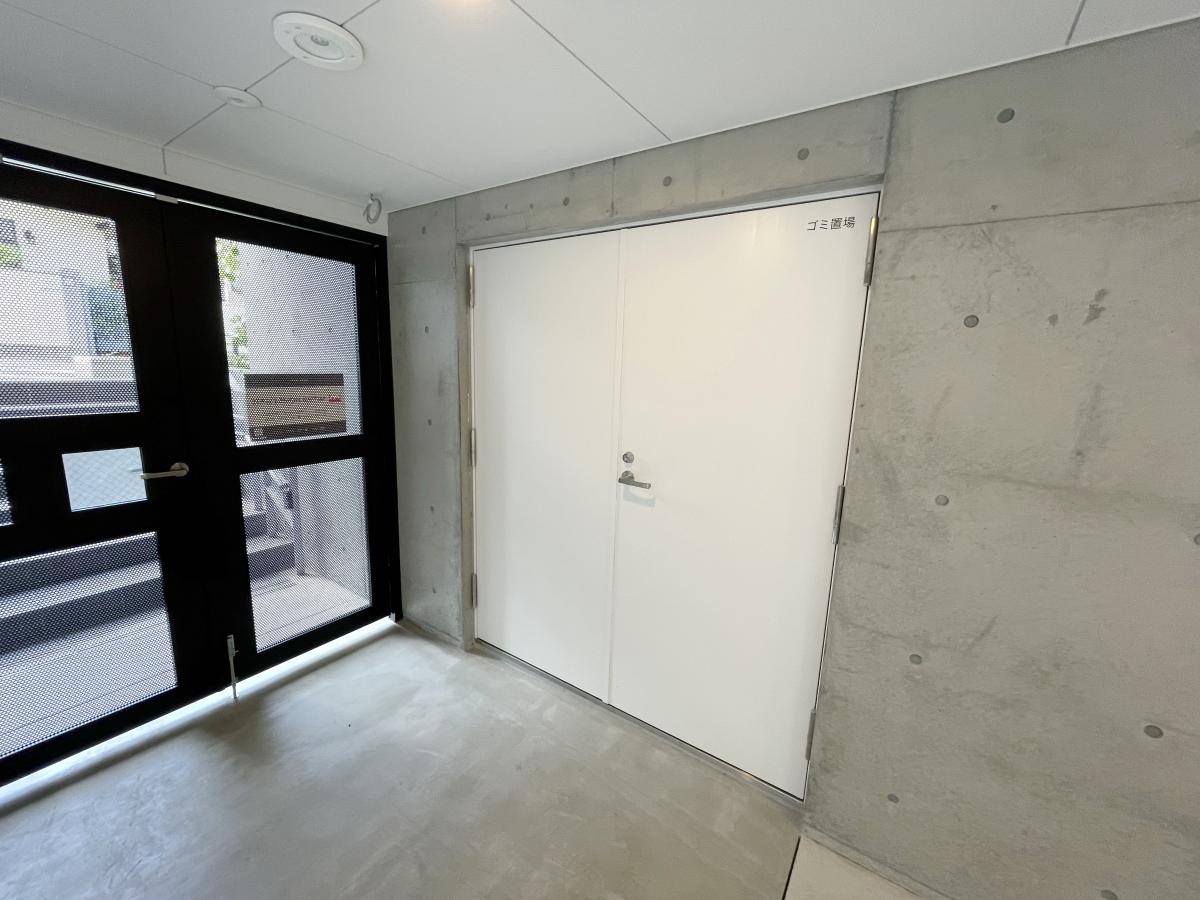 部屋探しは株式会社 タウンハウジング までお気軽にお問合せ下さい。
クレジットカード決済・首都圏を中心直営143店舗 仲介件数全国2位の豊富な実績!諸費用・審査等・何でもご相談下さい。