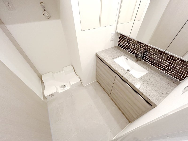 お部屋探しは株式会社 タウンハウジング までお気軽にお問合せ下さい。
クレジットカード決済・首都圏を中心直営143店舗 仲介件数全国2位の豊富な実績!諸費用・審査等・何でもご相談下さい。