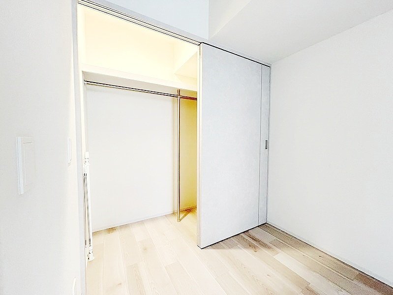 お部屋探しは株式会社 タウンハウジング までお気軽にお問合せ下さい。
クレジットカード決済・首都圏を中心直営143店舗 仲介件数全国2位の豊富な実績!諸費用・審査等・何でもご相談下さい。