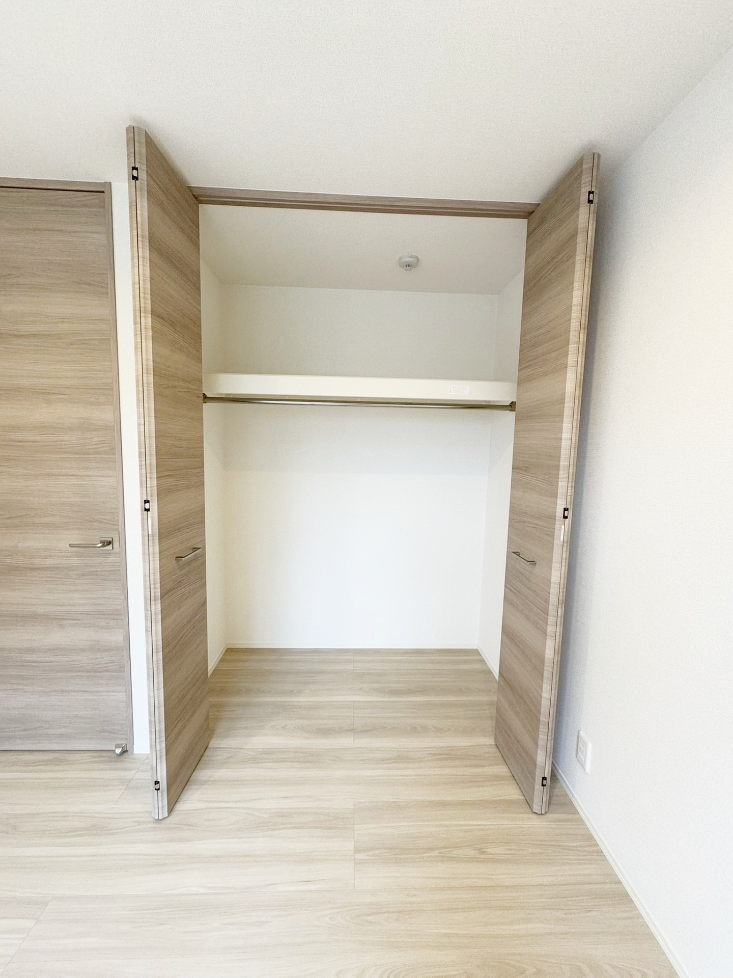 お問合せは【タウンハウジング】まで!※現地待合わせ相談可!