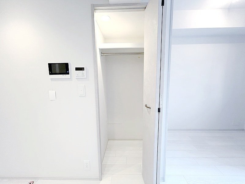 お部屋探しは株式会社 タウンハウジング までお気軽にお問合せ下さい。
クレジットカード決済・首都圏を中心直営143店舗 仲介件数全国2位の豊富な実績!諸費用・審査等・何でもご相談下さい。