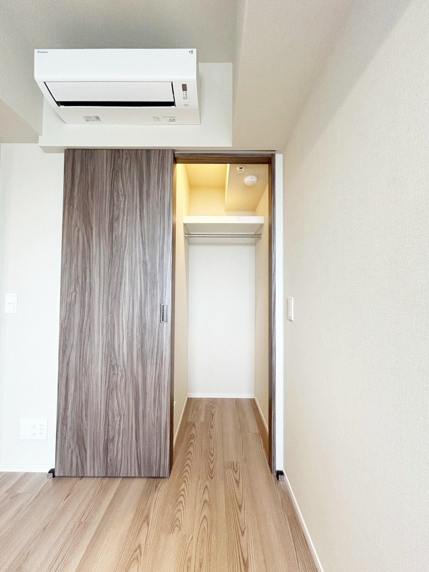 お部屋探しは株式会社 タウンハウジング までお気軽にお問合せ下さい。
クレジットカード決済・首都圏を中心直営143店舗 仲介件数全国2位の豊富な実績!諸費用・審査等・何でもご相談下さい。