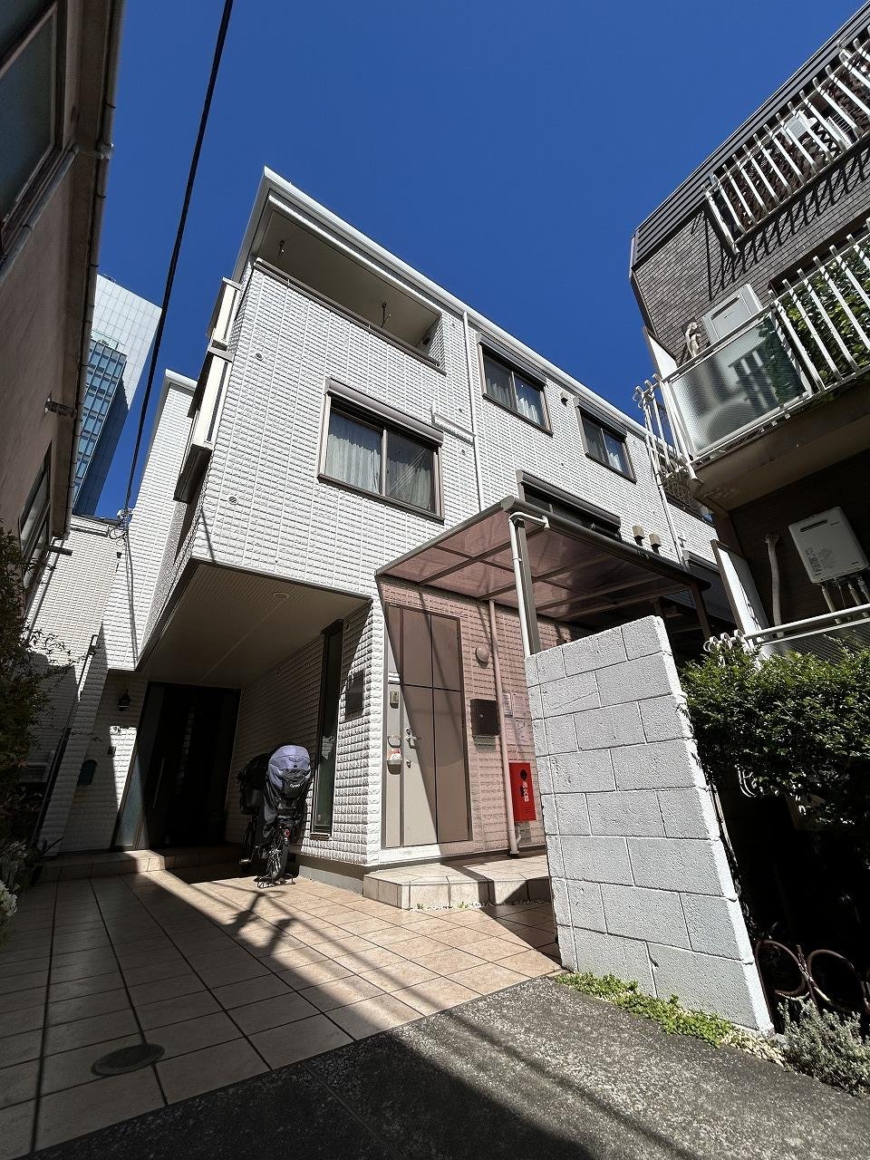 お部屋探しは株式会社 タウンハウジング までお気軽にお問合せ下さい。
クレジットカード決済・首都圏を中心直営143店舗 仲介件数全国2位の豊富な実績!諸費用・審査等・何でもご相談下さい。