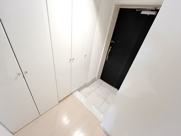 お問合せは(株)タウンハウジングレジデンス事業部【03-5563-9055】までお気軽にお問合せ下さい。