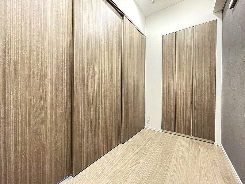 タウンハウジングレジデンス事業部 恵比寿店・赤坂店までお問合せ下さい。