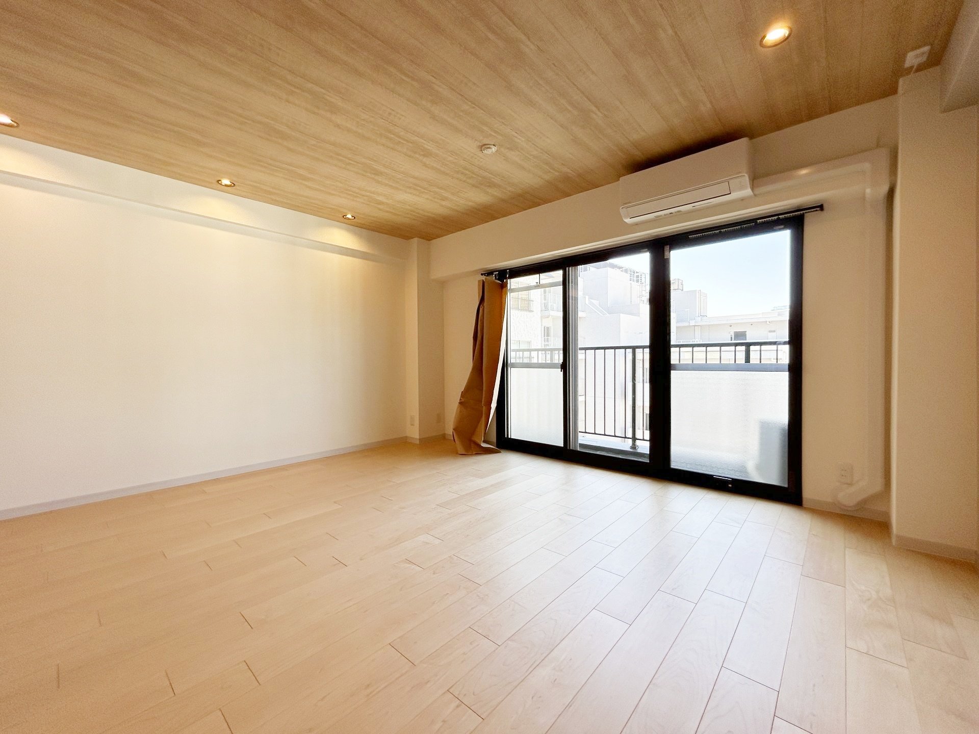 お部屋探しは株式会社 タウンハウジング までお気軽にお問合せ下さい。
クレジットカード決済・首都圏を中心直営143店舗 仲介件数全国2位の豊富な実績!諸費用・審査等・何でもご相談下さい。