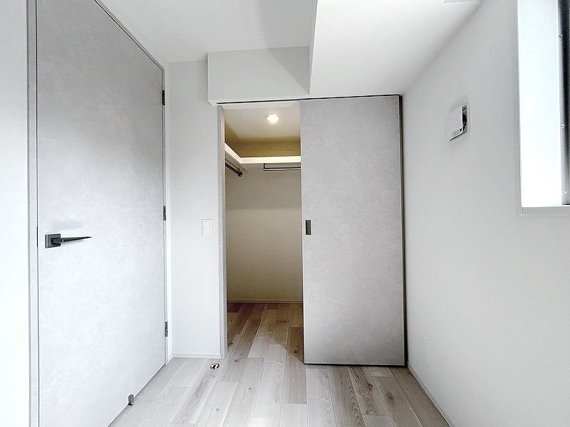 部屋探しは株式会社 タウンハウジング までお気軽にお問合せ下さい。
クレジットカード決済・首都圏を中心直営143店舗 仲介件数全国2位の豊富な実績!諸費用・審査等・何でもご相談下さい。