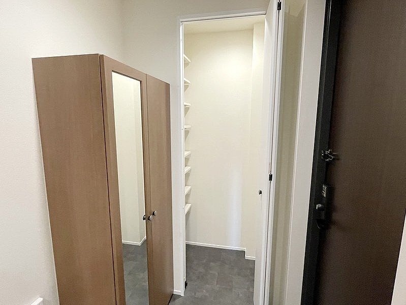 お部屋探しは株式会社 タウンハウジング までお気軽にお問合せ下さい。
クレジットカード決済・首都圏を中心直営143店舗 仲介件数全国2位の豊富な実績!諸費用・審査等・何でもご相談下さい。