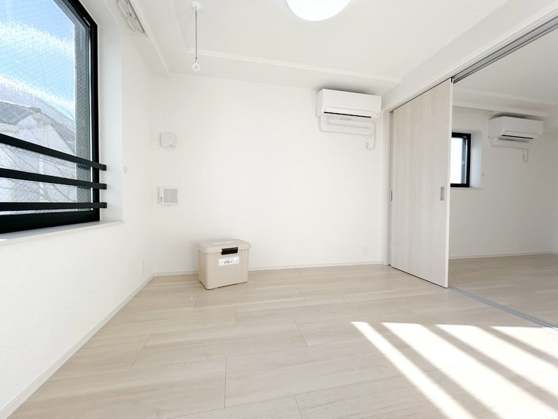 お部屋探しは株式会社 タウンハウジング までお気軽にお問合せ下さい。
クレジットカード決済・首都圏を中心直営143店舗 仲介件数全国2位の豊富な実績!諸費用・審査等・何でもご相談下さい。