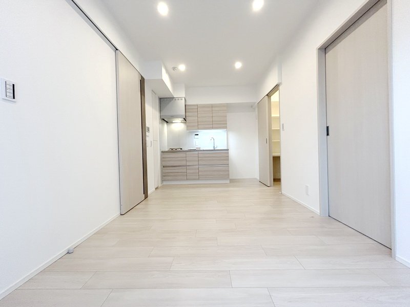 部屋探しは株式会社 タウンハウジング までお気軽にお問合せ下さい。
クレジットカード決済・首都圏を中心直営143店舗 仲介件数全国2位の豊富な実績!諸費用・審査等・何でもご相談下さい。