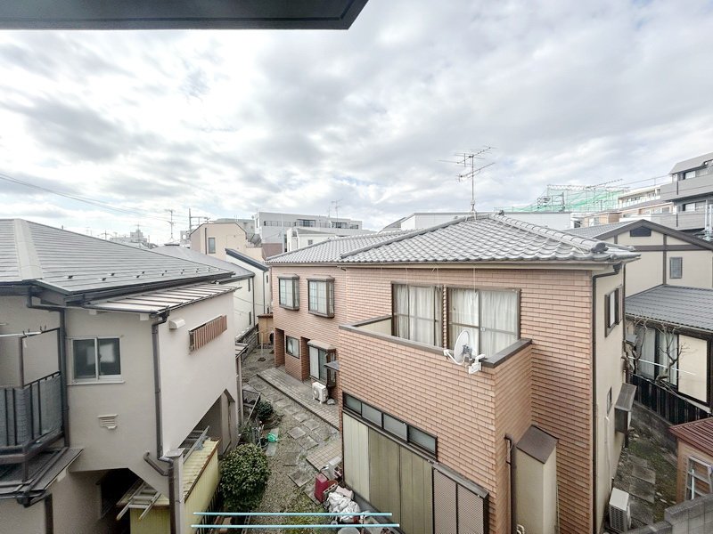 部屋探しは株式会社 タウンハウジング までお気軽にお問合せ下さい。
クレジットカード決済・首都圏を中心直営143店舗 仲介件数全国2位の豊富な実績!諸費用・審査等・何でもご相談下さい。