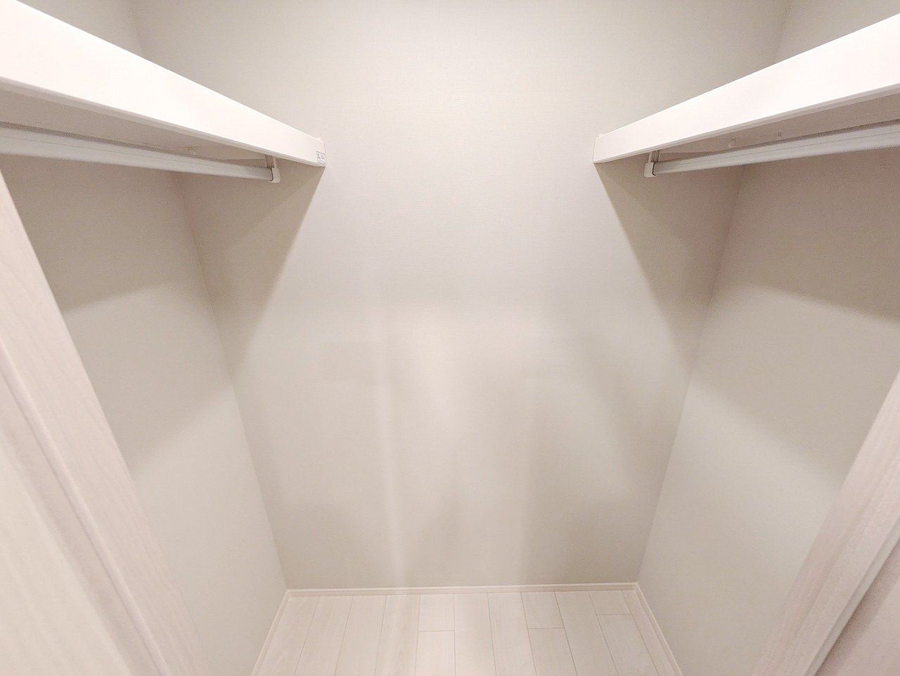 お問合せは(株)タウンハウジングレジデンス事業部【03-5563-9055】までお気軽にお問合せ下さい。