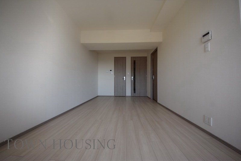 タウンハウジングレジデンス事業部 恵比寿店・赤坂店までお問合せ下さい。