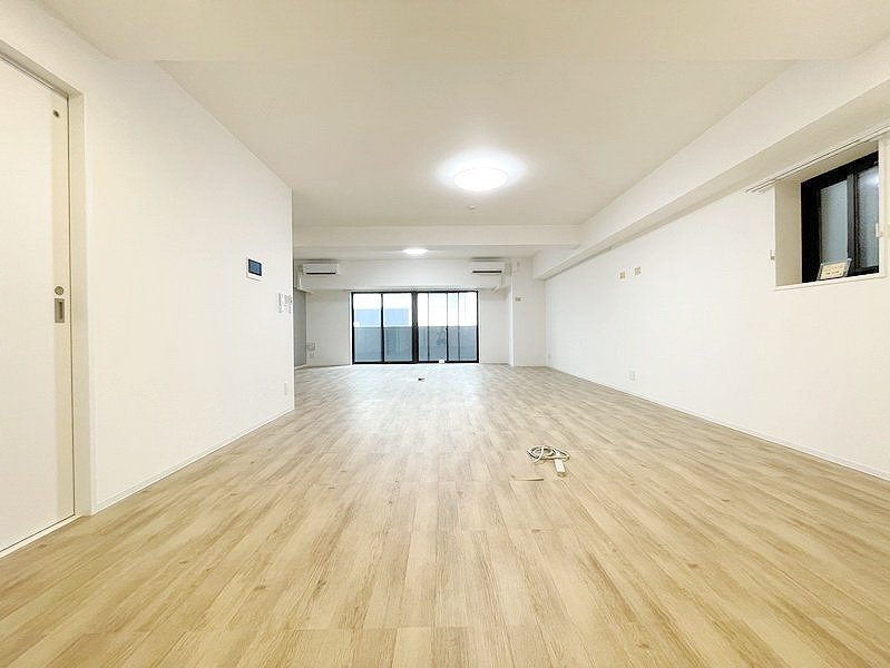 お問合せは(株)タウンハウジングレジデンス事業部【03-5563-9055】までお気軽にお問合せ下さい。