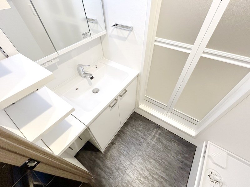 お部屋探しは株式会社 タウンハウジング までお気軽にお問合せ下さい。
クレジットカード決済・首都圏を中心直営143店舗 仲介件数全国2位の豊富な実績!諸費用・審査等・何でもご相談下さい。