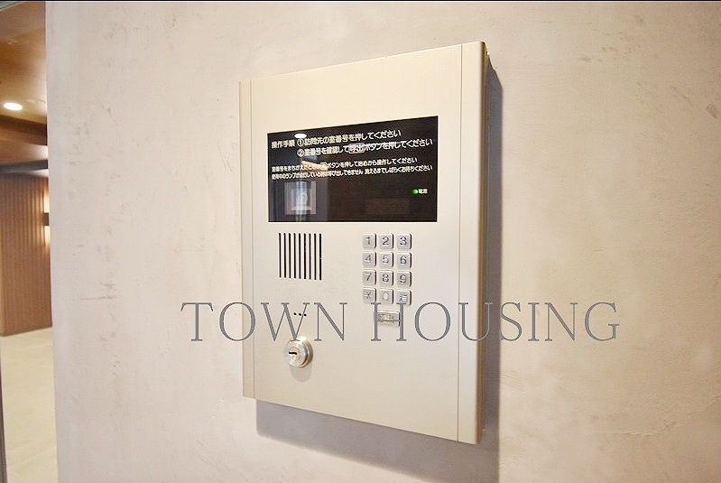 部屋探しは株式会社 タウンハウジング までお気軽にお問合せ下さい。
クレジットカード決済・首都圏を中心直営143店舗 仲介件数全国2位の豊富な実績!諸費用・審査等・何でもご相談下さい。