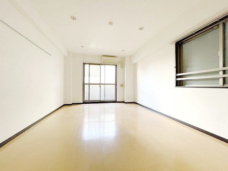 お部屋探しは株式会社 タウンハウジング までお気軽にお問合せ下さい。
クレジットカード決済・首都圏を中心直営143店舗 仲介件数全国2位の豊富な実績!諸費用・審査等・何でもご相談下さい。